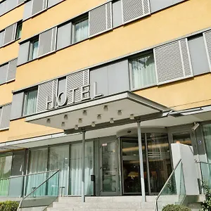 4* Отель Ibercity Wien Schoenbrunn